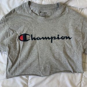 Cropped champion tee